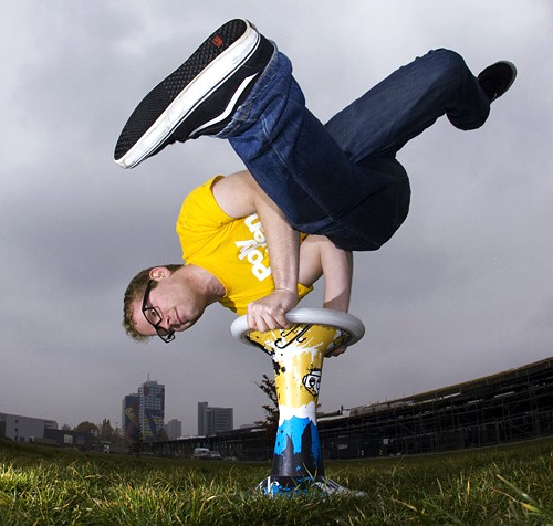 Hockern : sport urbain… avec un tabouret !